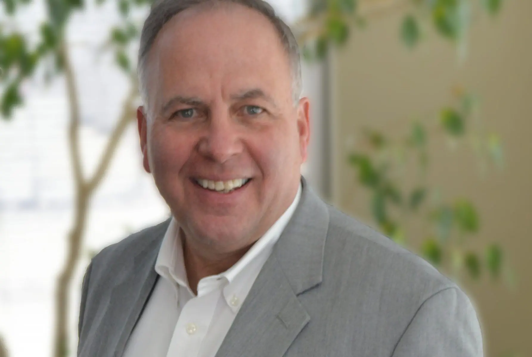 Gerry Leukam Headshot