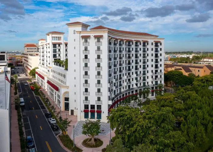 The Standard at Coral Gables Exterior